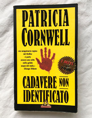 Cadavere non identificato poster